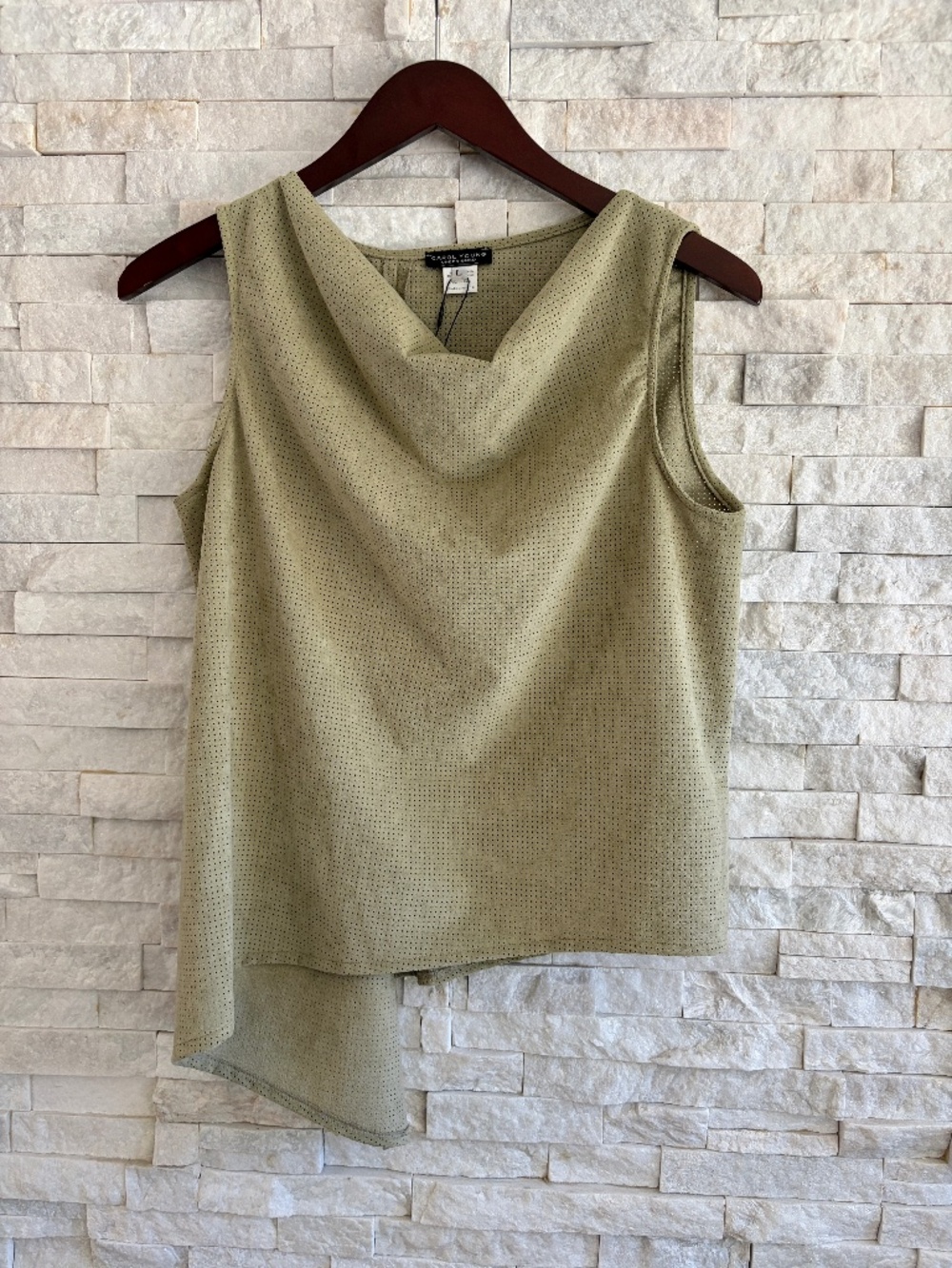 NWT Carol Young/Undesigned Trapezoid Top in Sage Perforated Ultrasuede